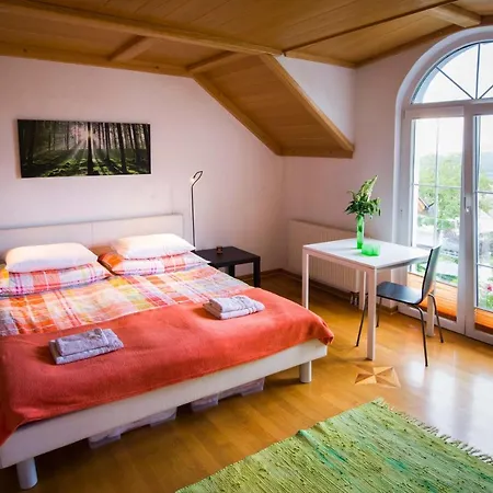 ゲストハウス Ambrozic ブレッド