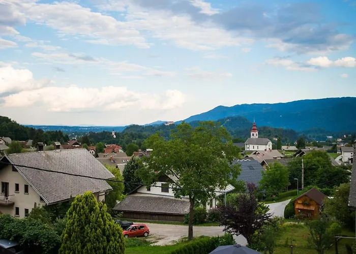 Guest house Ambrozic 3*